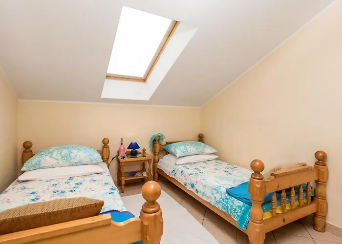 Appartement Stunning In With Wifi Opatija