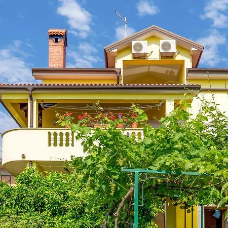 In With House Sea View Appartamento